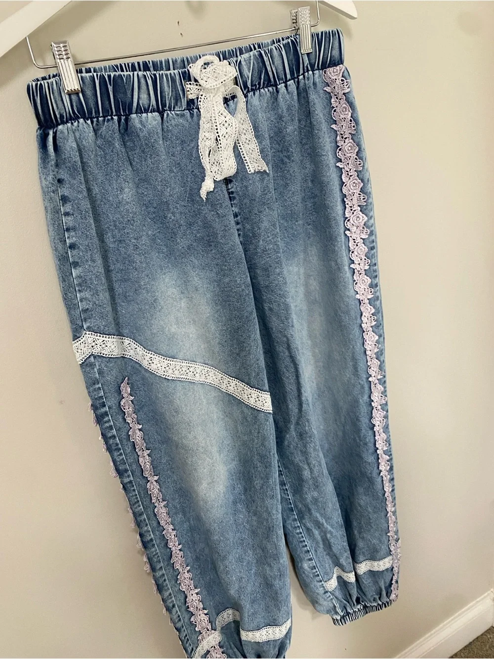 POL Bohemian Lace Tim Denim Joggers SZ Large Womens